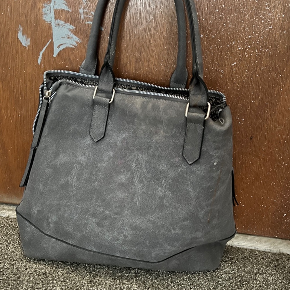 Purse - Picture 3 of 3